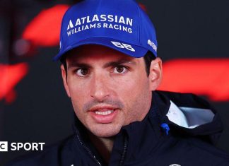 Carlos Sainz: F1 drivers need ‘urgent’ meeting over racing guidelines