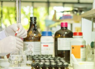 Declining Stock and Solid Fundamentals: Is The Market Wrong About Pidilite Industries Limited (NSE:PIDILITIND)?