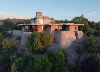 Dreaming of Other Worlds? This Home in the Andes Looks Like It’s From One