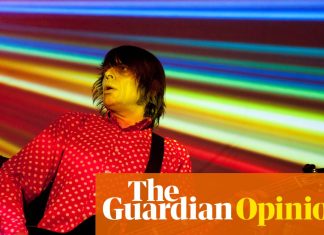 Mani’s writhing, relentless bass was the Stone Roses’ secret sauce – it taught indie kids how to dance | Stone Roses