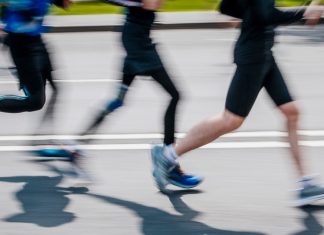 ‘Exercise snacks,’ or short bursts of activity, shown to improve fitness and strength