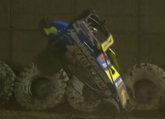 Kyle Larson violently flips into wall before sending clear message to rival – Motorsport – Sports