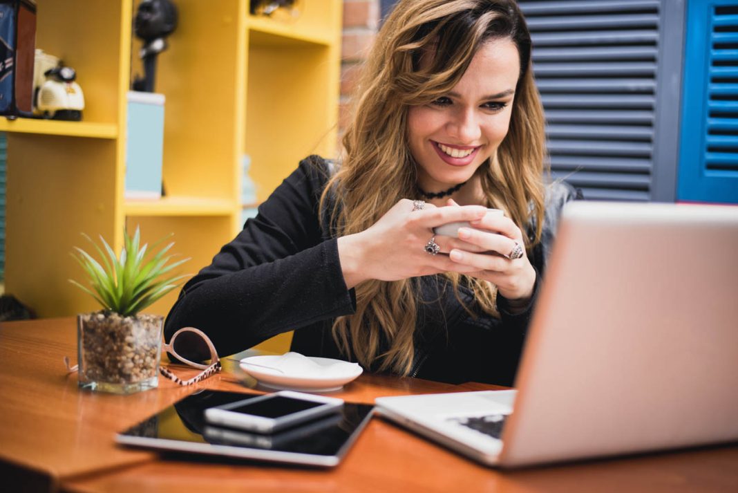 10 Outfits Inspired by Famous Works of Art are Auctioned in London