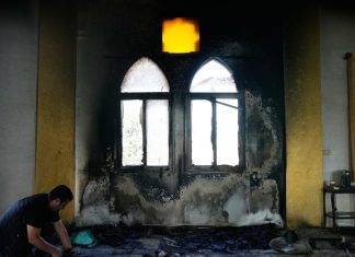 Israeli Settlers Torch A Mosque And Scrawl Hateful Messages After Condemnation From Military Leaders
