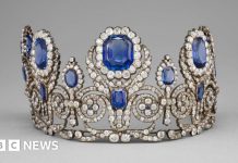 Woman charged over Louvre jewellery heist