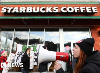 Starbucks’ barista strike could undermine its turnaround plan
