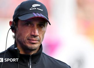 Allan Bunting: New Zealand director of rugby steps down as Black Ferns seek new head coach