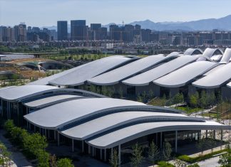 Anji International Convention and Exhibition Center / FRI + Tus-Design