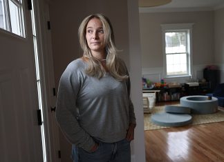 Blue Cross, UMass contract showdown puts patients in the middle