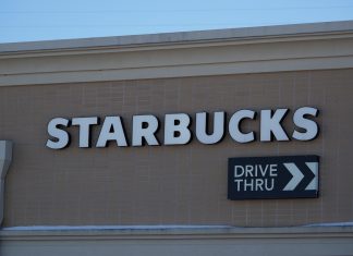 Starbucks at California’s Downtown Disney closes suddenly in 2025