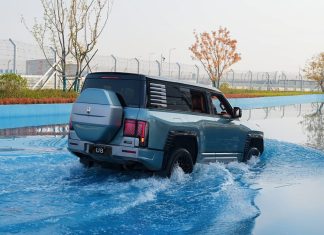 Yangwang U8 review: can this posh Chinese SUV really float? Reviews 2025