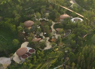 Tour LuxeIsland Farm by Various Associates