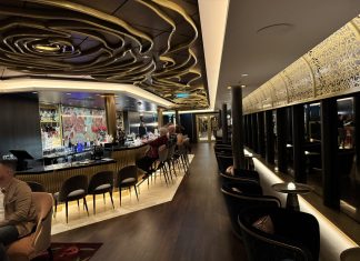 TOUR: The Rose on Disney Destiny, a Beauty and the Beast Cocktail Lounge