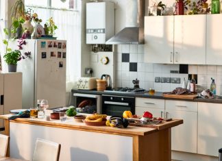 Experts Reveal the Kitchen Design Mistakes to Avoid at All Costs – Good Housekeeping