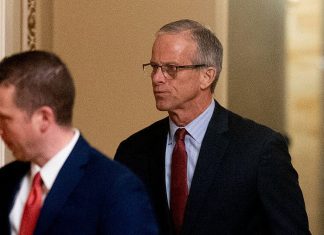 Government shutdown live updates as Senate moves forward with deal to end impasse