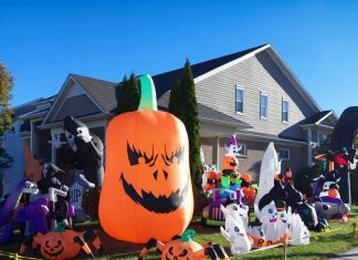 6 Fall Decorations Designers Say Make Your Home Look Tacky