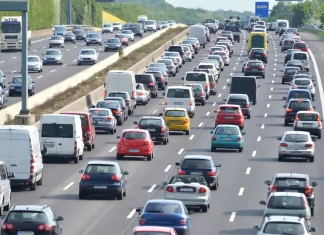 Multi-Vehicle Crash on I-5 Near Garden Highway in Sacramento Sends Two to Hospital – Sacramento Injury Attorneys Blog