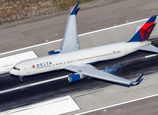 Delta Air Lines Boeing 767-300ER Diverts To LAX After Engine Loses Oil Inflight