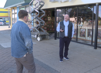 Murals at VB Oceanfront store removed after city violation