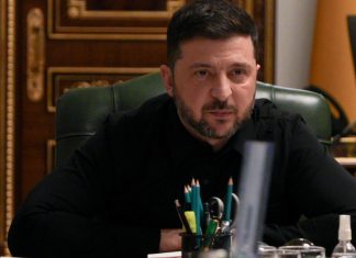 EU demands continuing graft crackdown in Ukraine as Zelenskyy confronts kickback scandal
