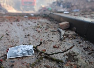 Russian attack kills at least 25 in Ukraine