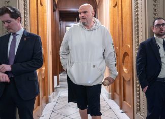 Most Senate Democrats against colleagues’ shutdown deal