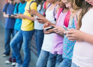 Is There a Right Age for a Child’s First Cellphone? Educators Weigh In