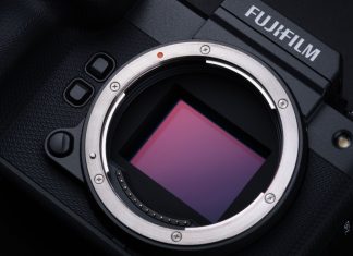 “Everything you know about megapixels is wrong” says pro commercial photographer