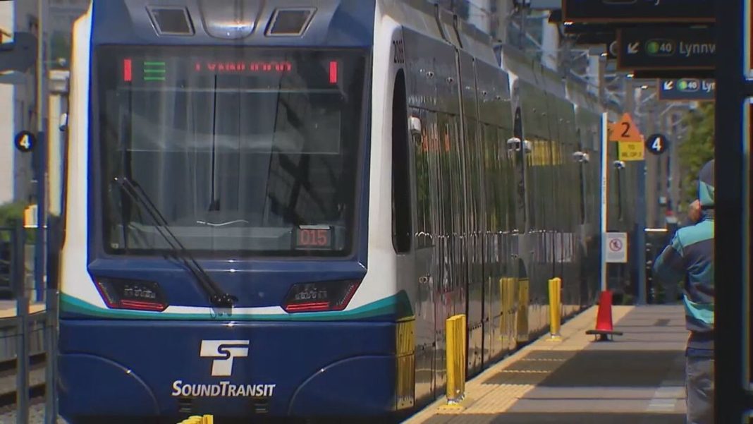 Sound Transit board approves 25-year light rail plan in 16-2 vote Sound Transit board approves 25-year light rail plan in 16-2 vote