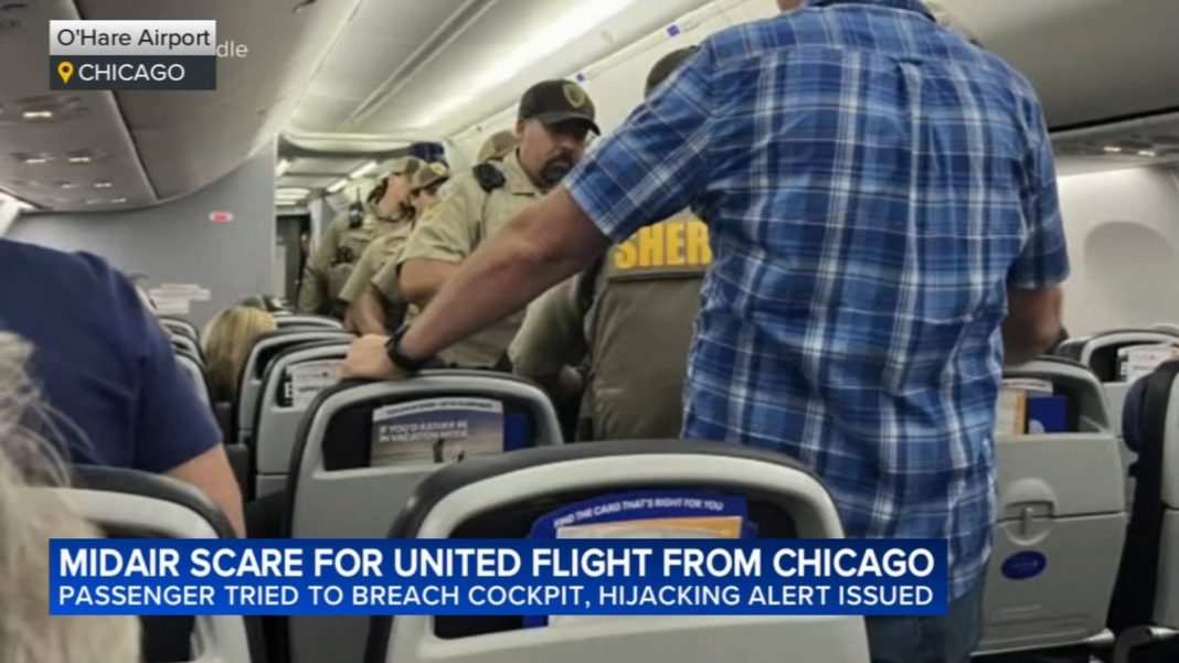 United flight diverted to Madison: Man tries to breach cockpit of United Airlines flight 2005 from Chicago, forces hijacking alert United flight diverted to Madison: Man tries to breach cockpit of United Airlines flight 2005 from Chicago, forces hijacking alert
