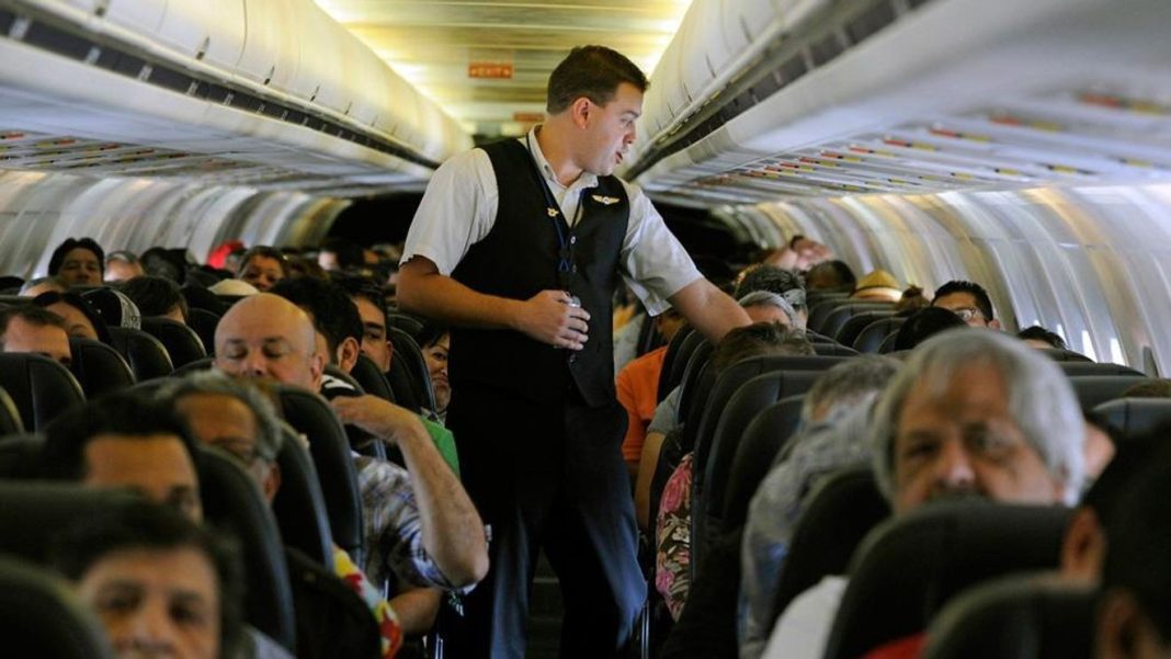 Airline ends flight from CVG to west coast Airline ends flight from CVG to west coast