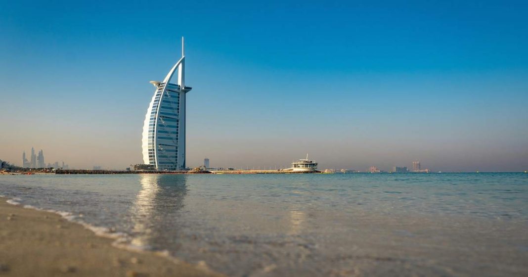 Iranian banks remain open in UAE as US campaign squeezes Dubai trade – FT Iranian banks remain open in UAE as US campaign squeezes Dubai trade – FT